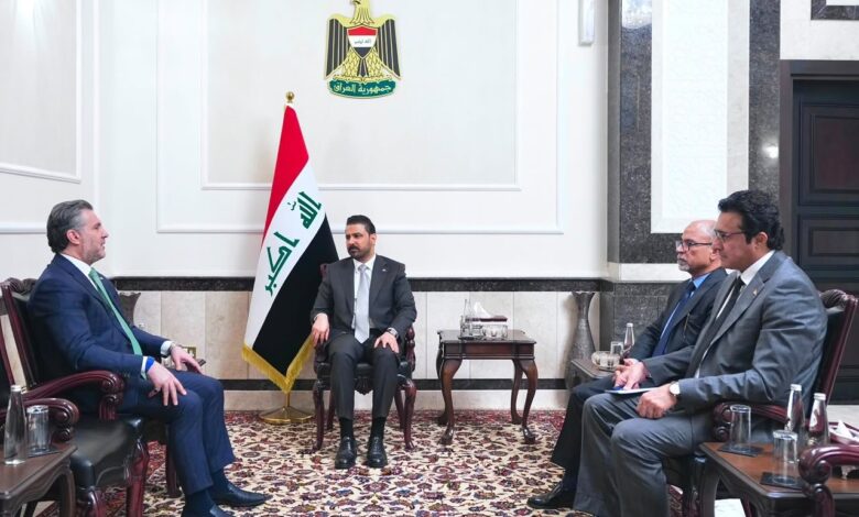 الزيدي يوجه بتنظيم الإعلام الرقمي ومنصات التواصل لحماية القيم المجتمعية