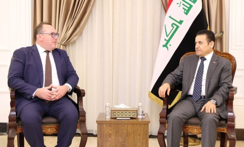 واشنطن تؤكد دعم ترامب للحكومة العراقية وتشيد بحصر السلاح بيد الدولة