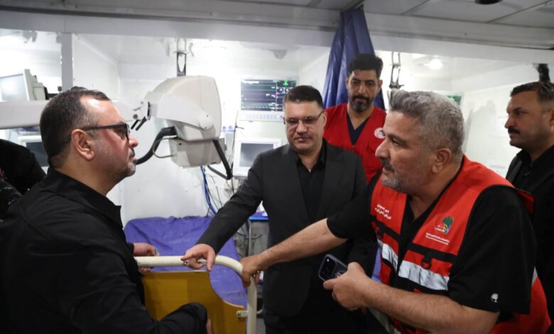 وزير الصحة يتفقد مستشفى ميدانياً متنقلاً لدعم زوار عاشوراء في كربلاء