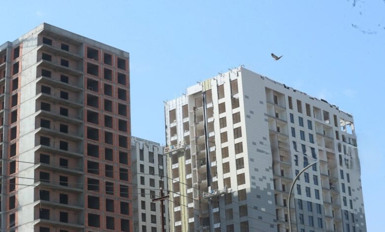 المتقاعدون وذوو الشهداء ضمن الفئات المستفيدة من المدن السكنية الجديدة في العراق