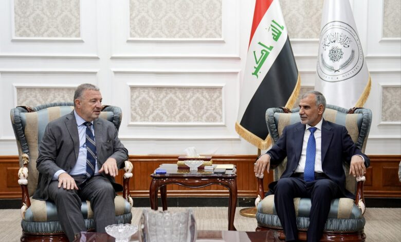 وزير المالية العراقي يلتقي البنك الدولي لتعزيز الإصلاحات المالية ودعم إعداد الموازنة