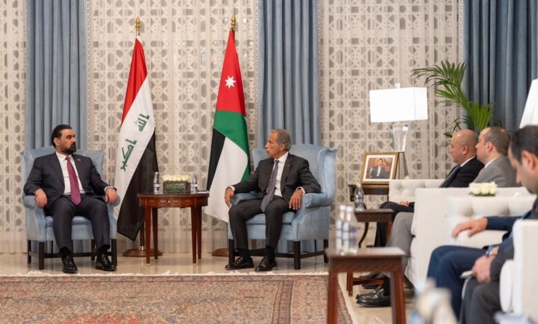 الحلبوسي ورئيس الوزراء الأردني يتفقان على تعزيز المشاريع المشتركة والتبادل التجاري