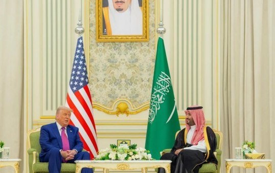 السعودية وأميركا تؤكدان أهمية أمن الملاحة البحرية في المنطقة