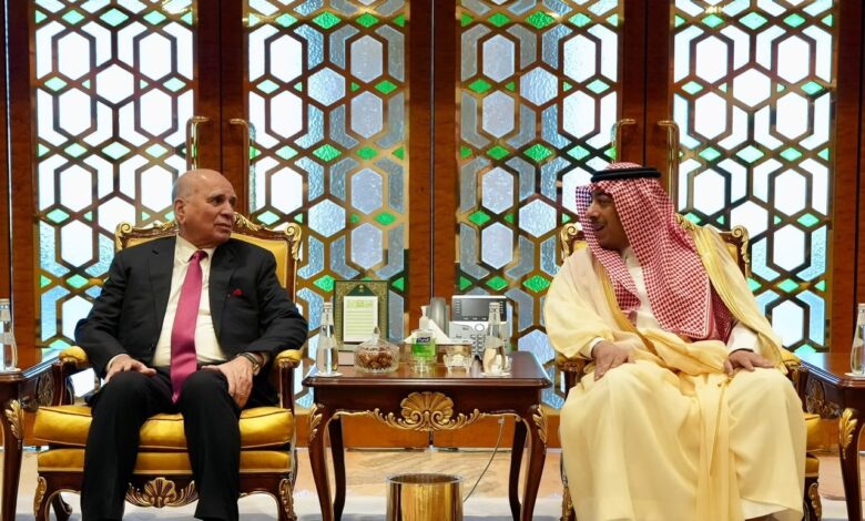 وزير الخارجية العراقي يصل الرياض لبحث التعاون الأمني والسياسي مع السعودية