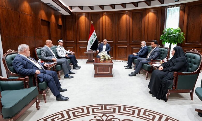 فيحان يطالب مدير المرور برفع الجاهزية لأربعينية الحسين وتخفيف الزحام عن المواطنين
