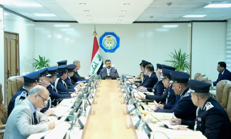 الزيدي يوجّه بمكافحة الفساد دون تهاون ويشدد على احترام حقوق المواطن