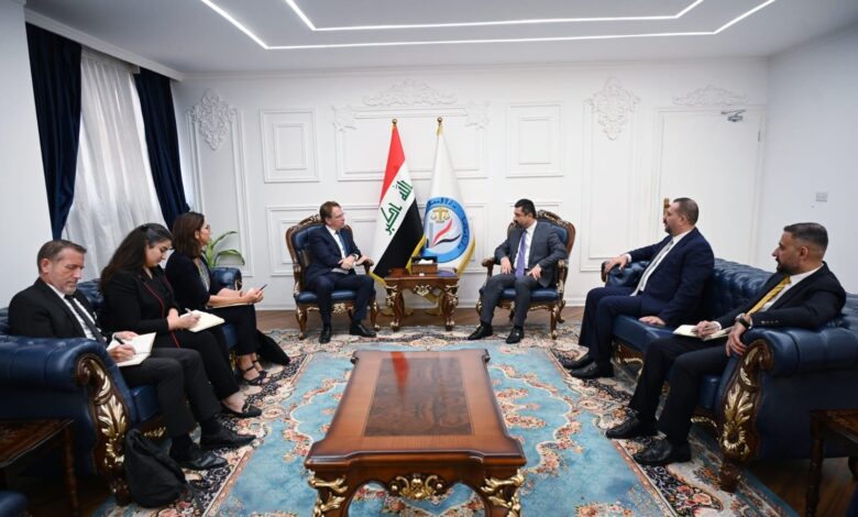 بغداد وباريس تبحثان تعزيز التعاون العدلي والقانوني وتدريب الكوادر الإصلاحية