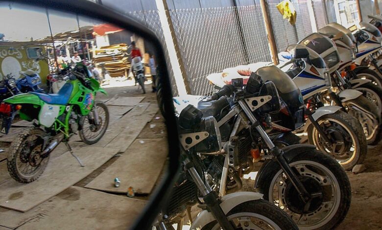 التخطيط تضع سياسة فنية جديدة لاستيراد الدراجات النارية بعد حظر دام 5 سنوات