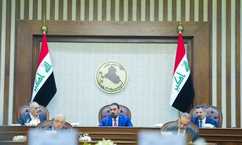الحلبوسي يدفع نحو ترسيخ اللامركزية الإدارية وتعزيز صلاحيات المحافظات