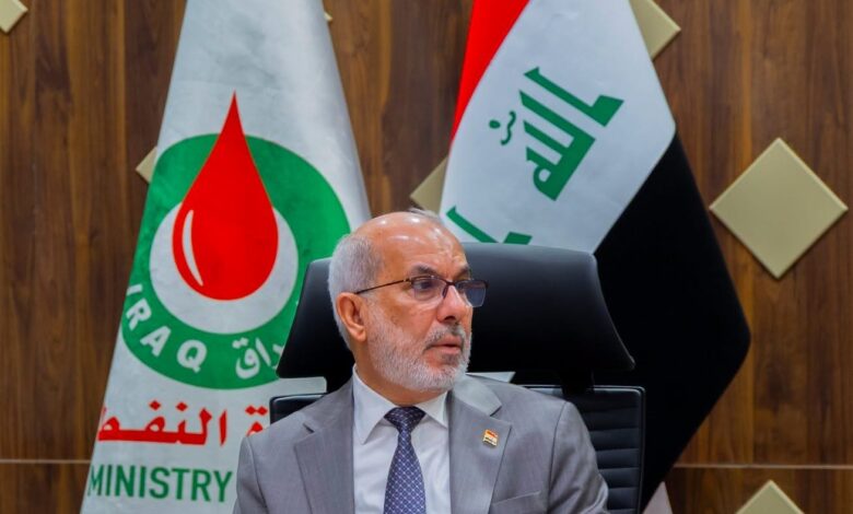 وزير النفط يشدد على تأمين تجهيز المشتقات النفطية للمواطنين