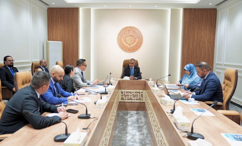 وزير المالية العراقي يشدد على تنفيذ المشاريع الخدمية التي تخدم المواطنين مباشرة