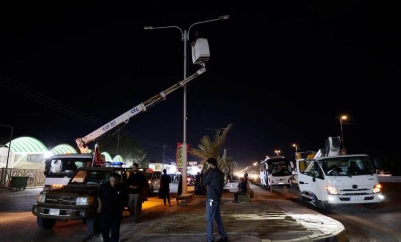 الكهرباء تعزز إنارة طرق زائري الأربعينية على مدار الساعة