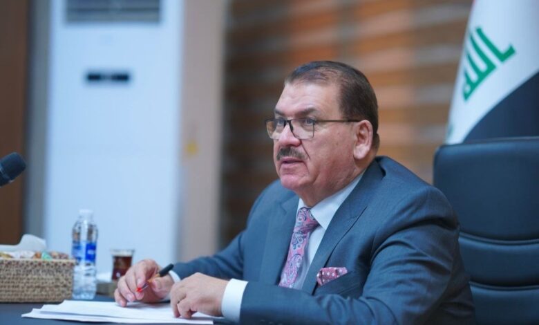 وزير التربية يشدد على أهمية التحول الرقمي لتعزيز الأداء التربوي