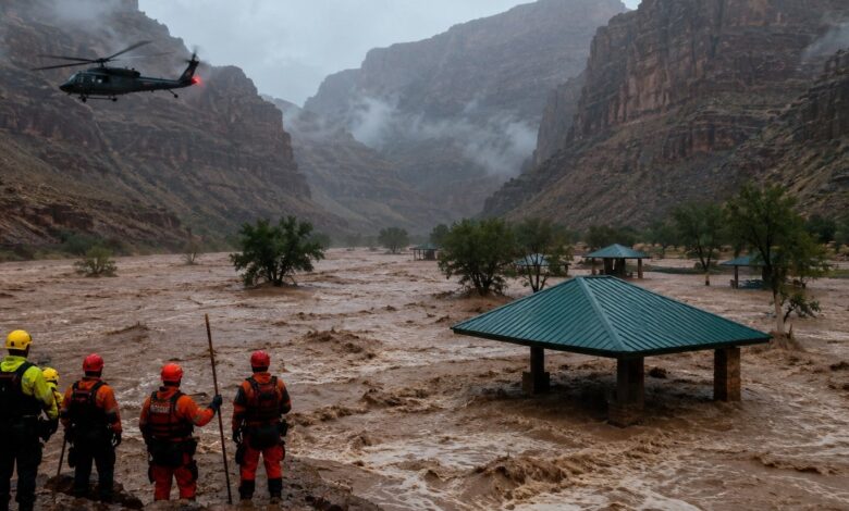 فيضانات مفاجئة في غراند كانيون تخلف 15 مفقودا وإجلاء عشرات السكان