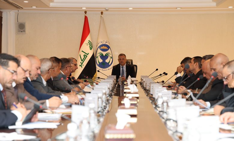 مثنى التميمي يؤكد على تحضيرات موسمية لتأمين احتياطيات المياه قبل فصل الشتاء
