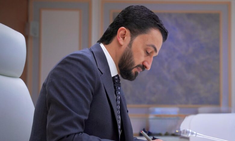 وزير الاتصالات يأمر بخفض تكاليف الإنترنت الحكومية بمعدل 40%