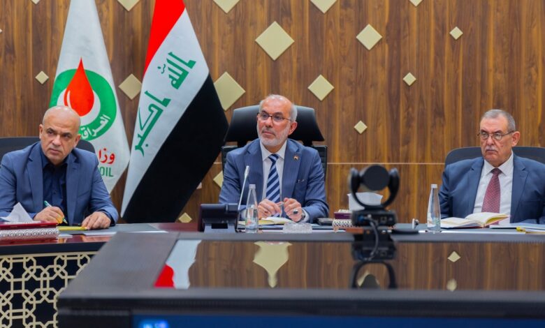 وزير النفط يؤكد توافر شحنات إضافية من البنزين في الأسابيع القادمة