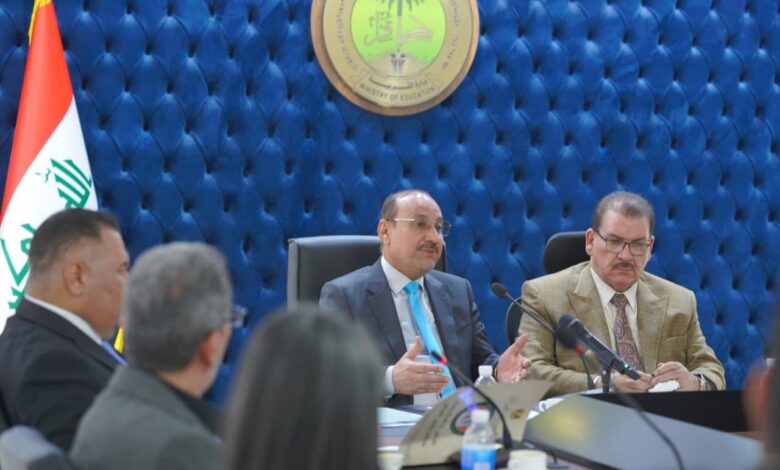 الجبوري يأمر بتشكيل فريق عمل لتطوير خطط البنية المدرسية