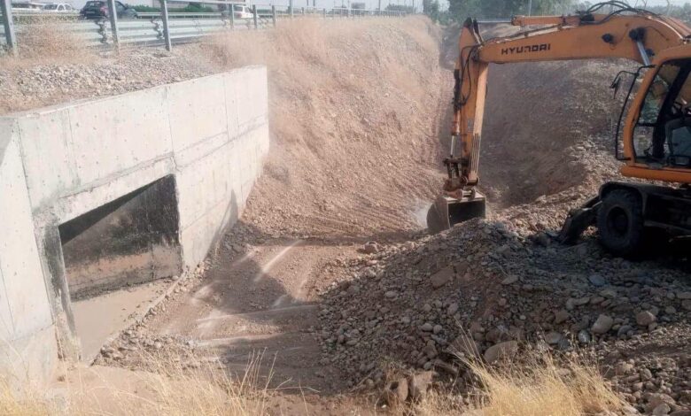 حملة خدمية في أربيل لتنظيف المجاري وتطوير شارع ستين