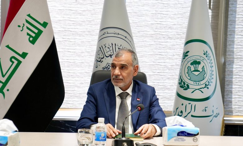 وزير المالية يوجه بتسريع إطلاق قروض الموظفين وتعزيز تمويل المشاريع الخاصة