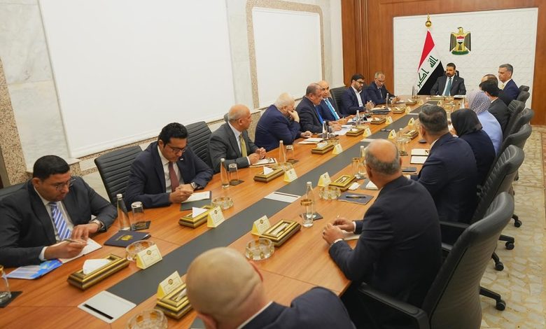 الزيدي يطلق مبادرات تمويلية لدعم القطاعات الإنتاجية وتسديد التزامات المقاولين